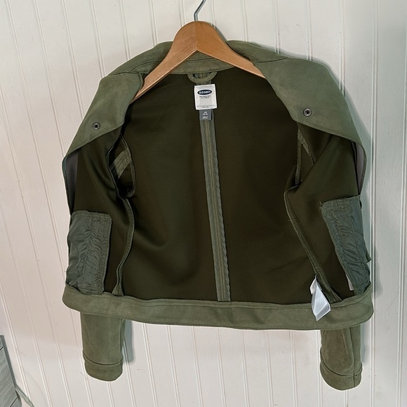 Like New! Old Navy Forest Green Cardigan sz L (10-12) - Picture 8 of 8